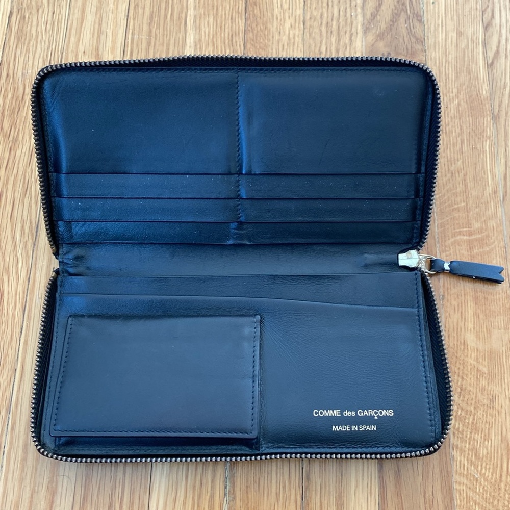 Comme des Garcons Polka Dots Printed Wallet - Picture 5 of 7